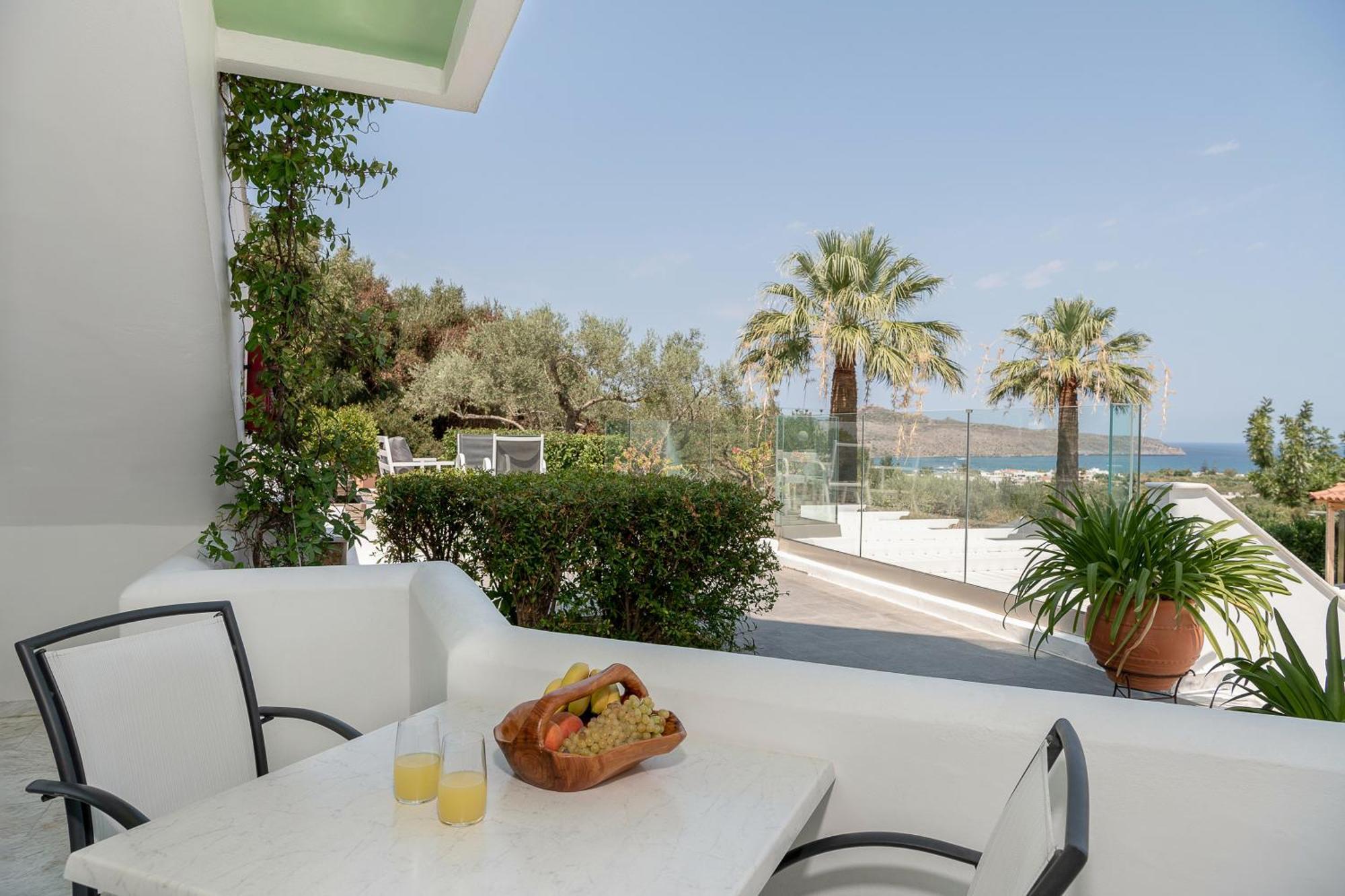 Villa Life Agia Marina Oda fotoğraf